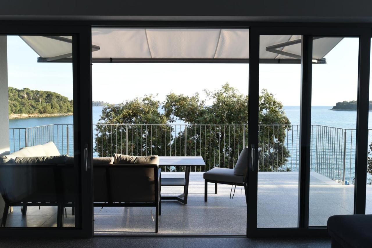 Buric House - M Suite - 95M2 And 54 M2 Terrace 로비니 외부 사진